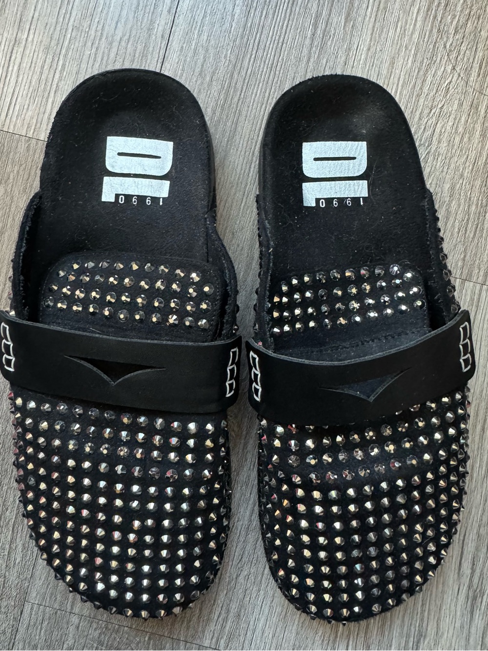 DL 1990 Black Rhinestone Studded Clog Slides Sandals US 7 EU 37.5 / 38